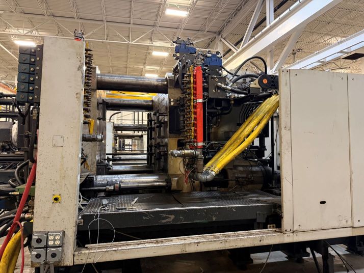 2003 Cincinnati Milacron MM1100